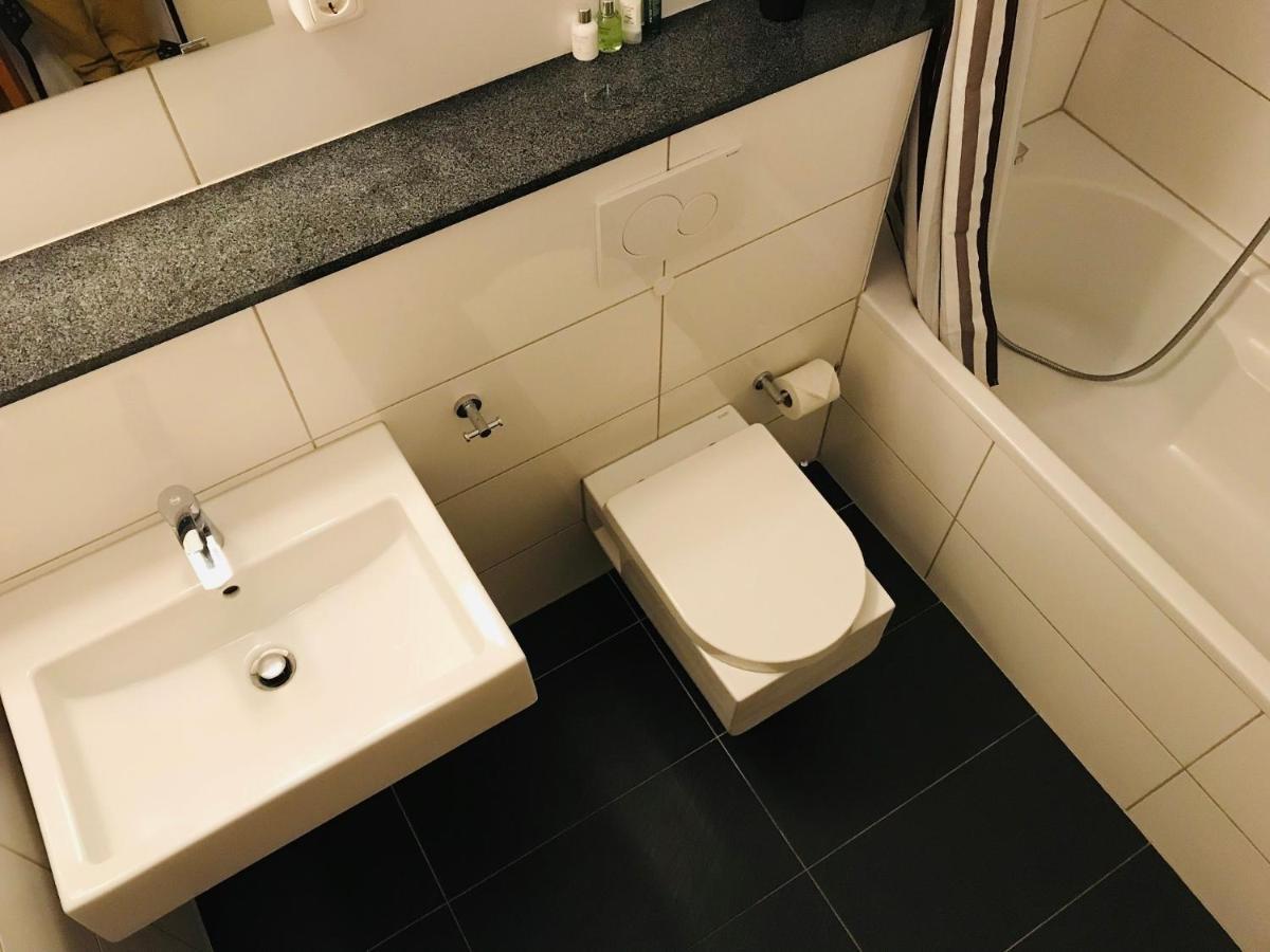 Apartment Messe West *
